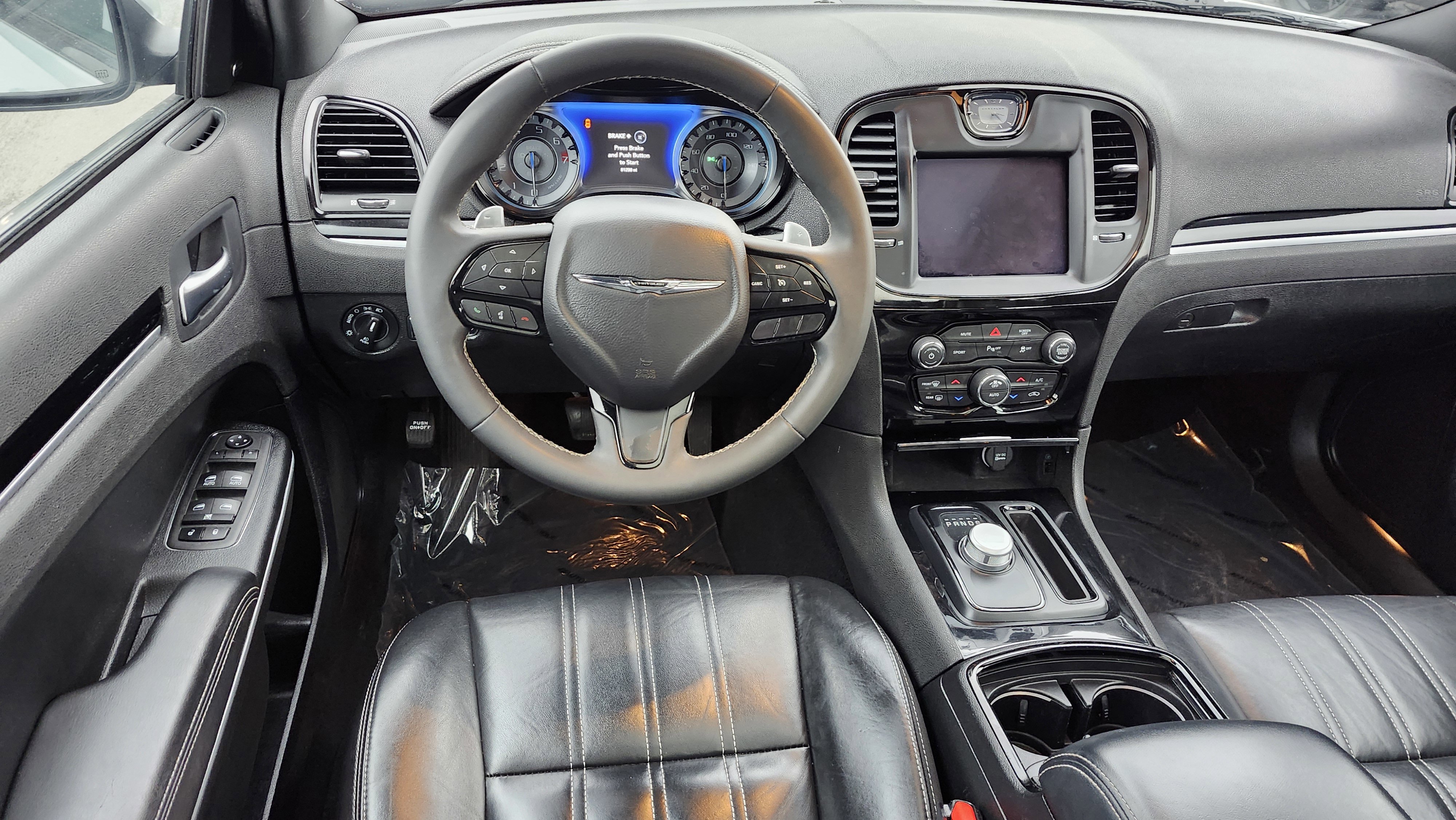 Used 2023 Chrysler 300 S image 28