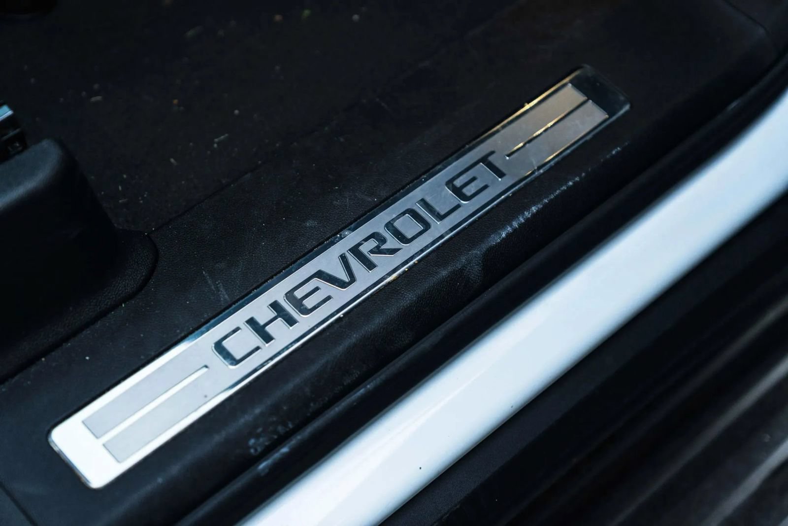 Used 2024 Chevrolet Suburban RST w/ Sport Performance Package RWD image 21