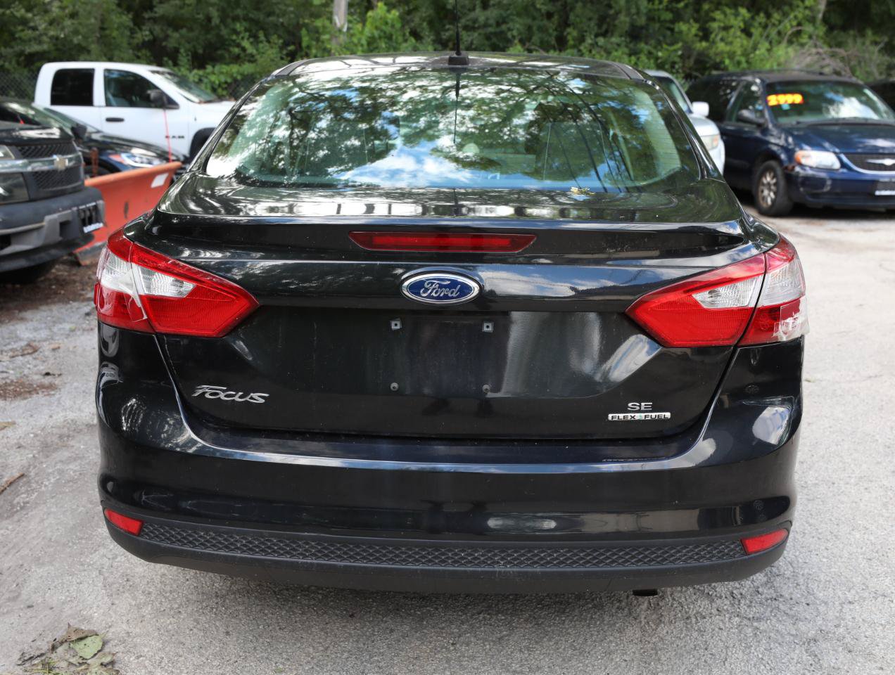 Used 2014 Ford Focus SE FWD image 7
