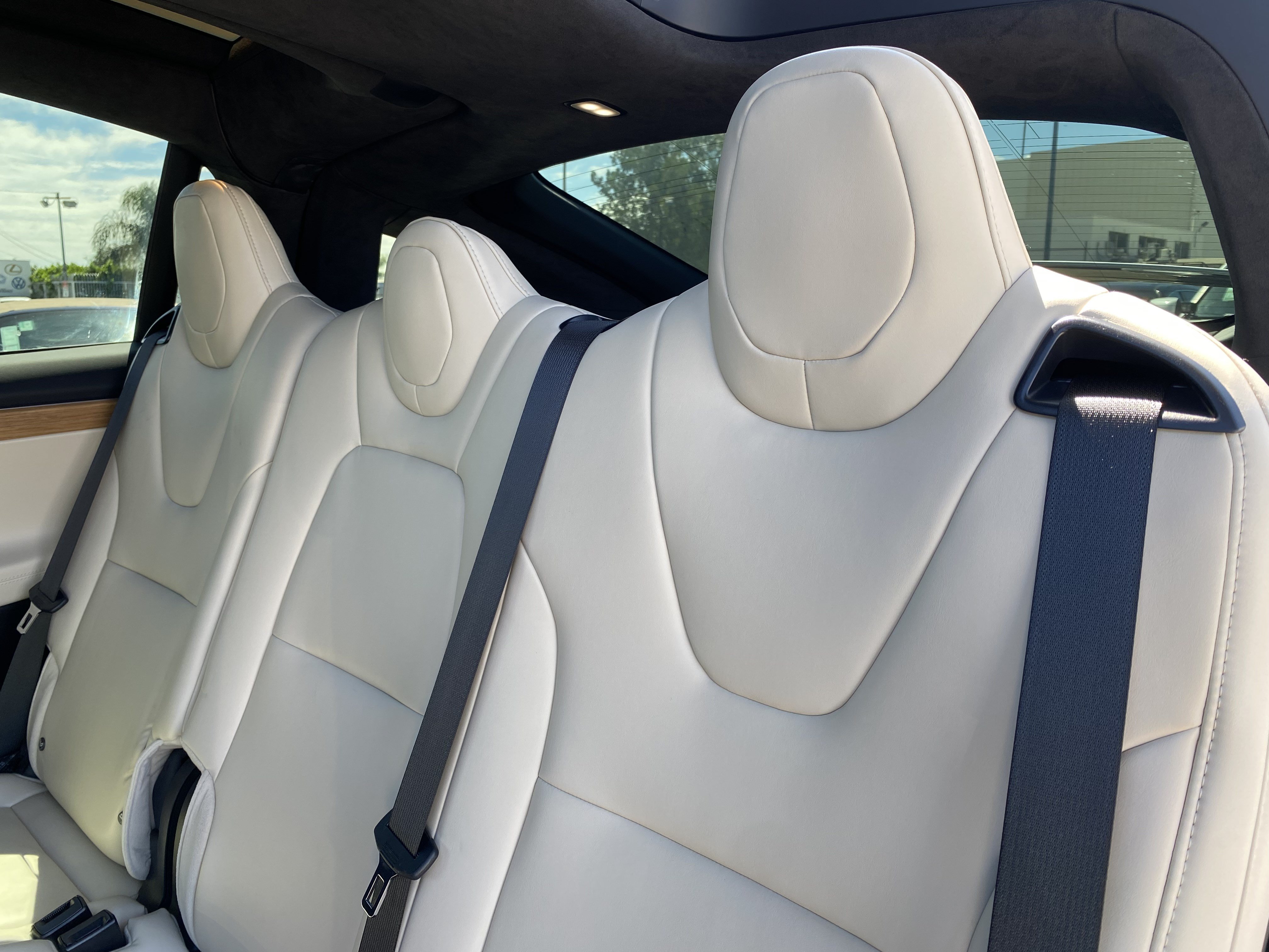 Used 2019 Tesla Model X Long Range AWD/4WD image 23