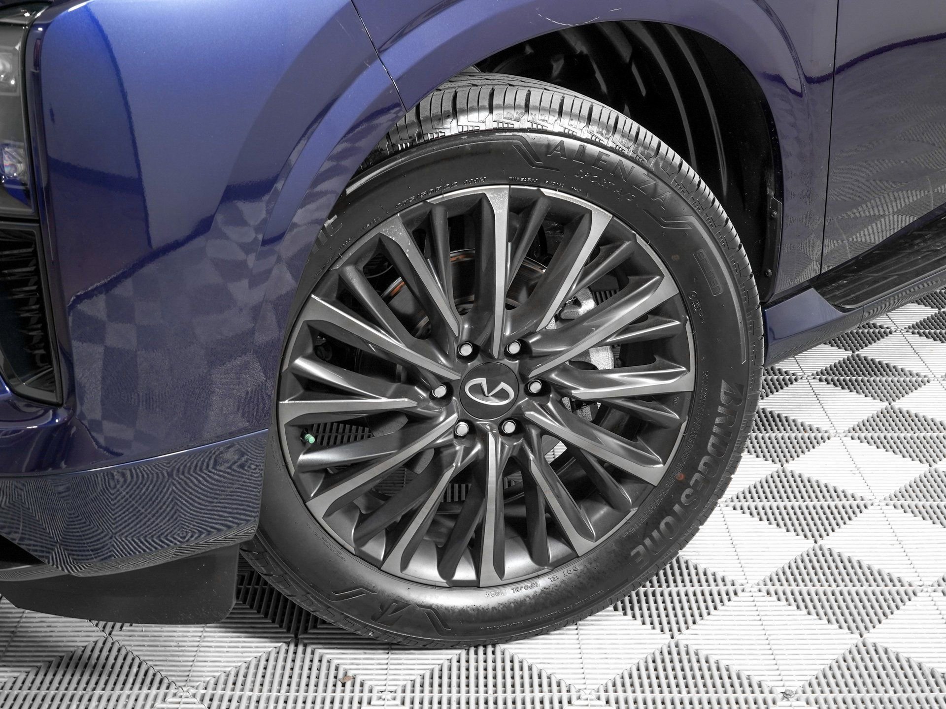 Used 2025 INFINITI QX80 Autograph AWD/4WD image 34