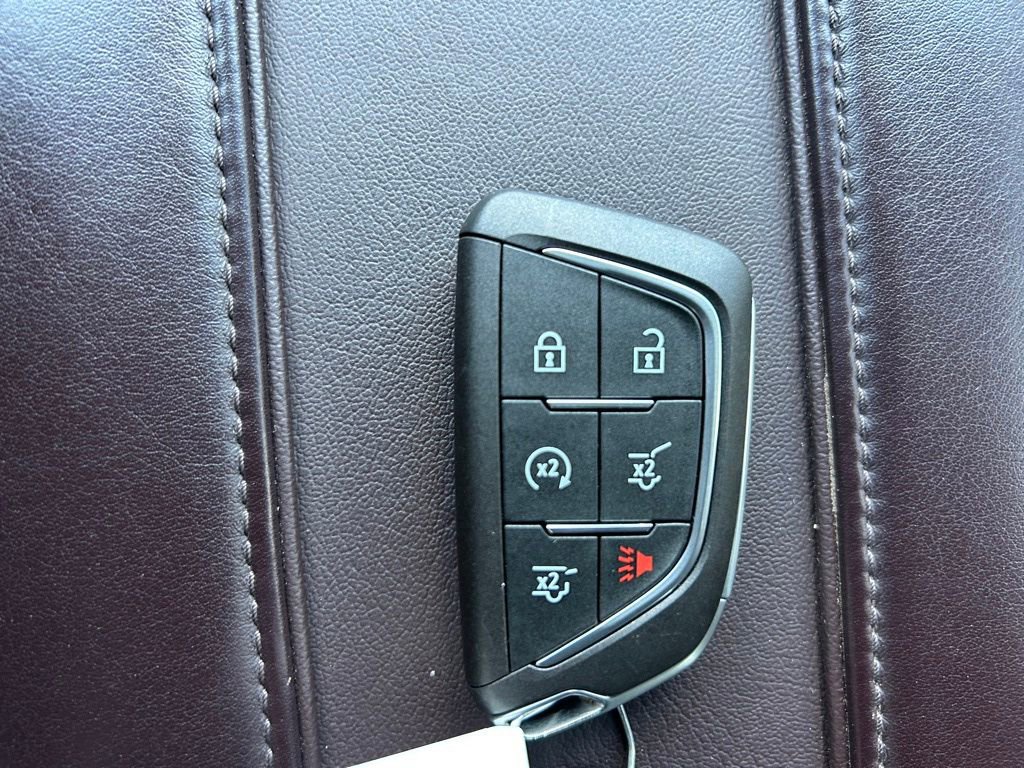 Used 2022 Cadillac Escalade ESV Sport Platinum image 38