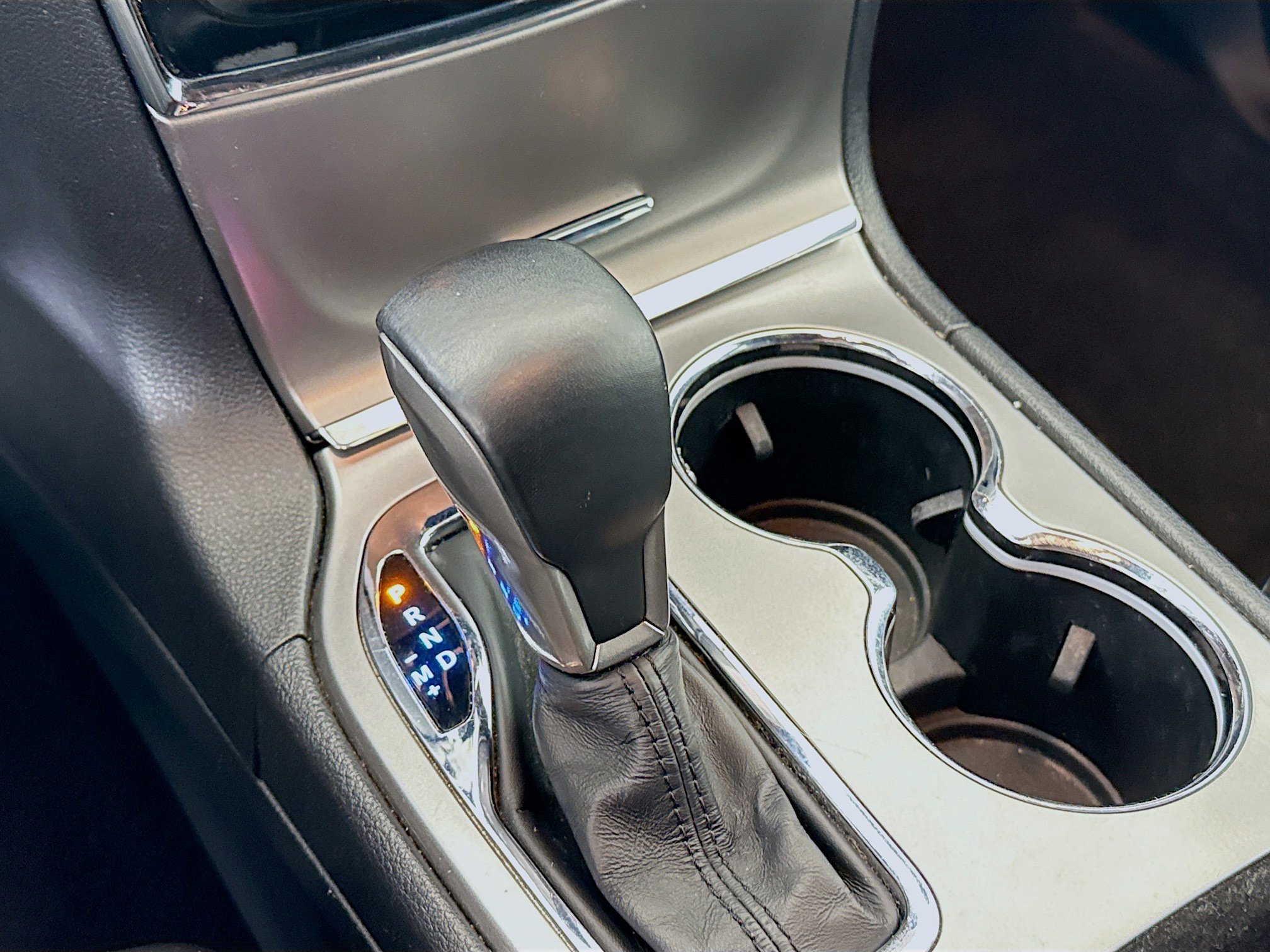 Used 2020 Jeep Grand Cherokee Altitude image 18