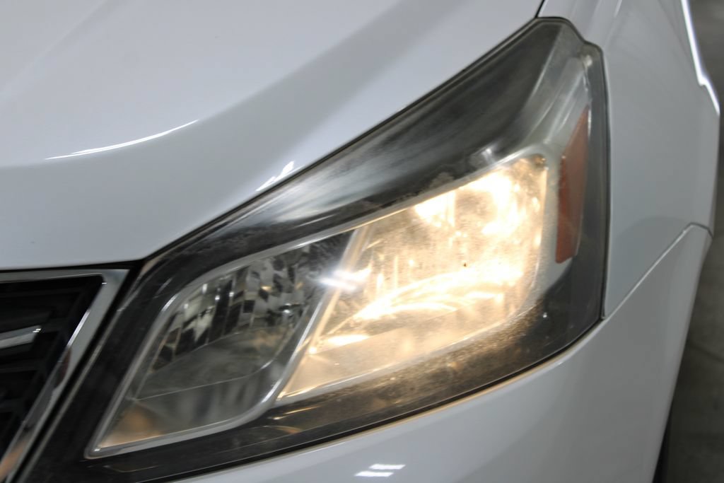 Used 2017 Chevrolet Traverse Premier FWD image 16