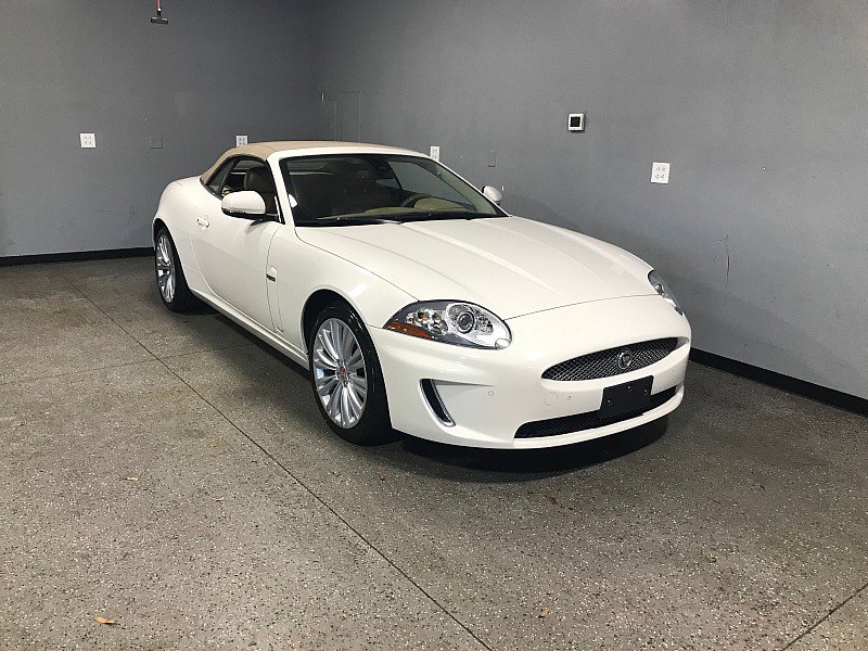 Used 2010 Jaguar XK Convertible image 2