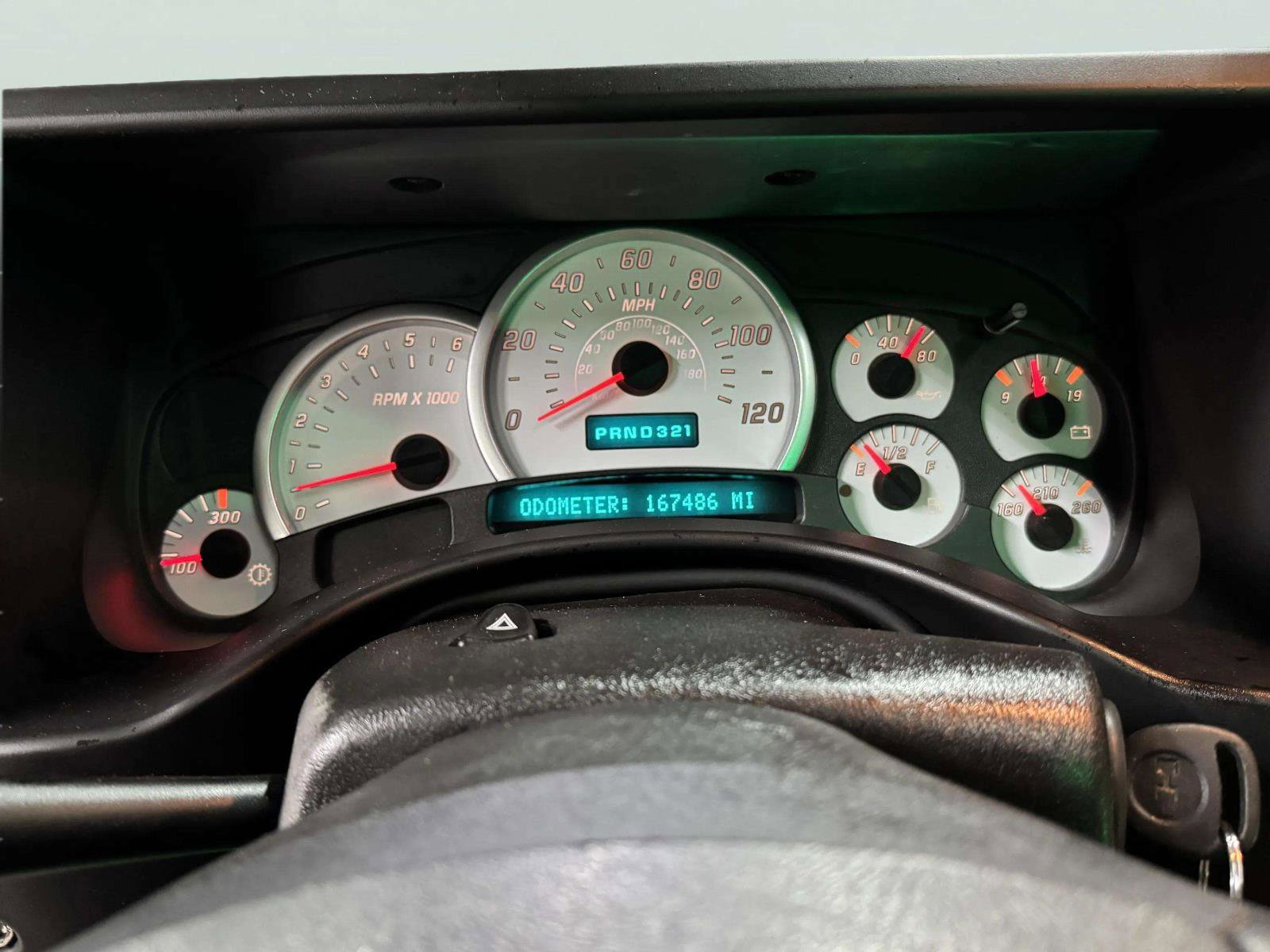 Used 2003 HUMMER H2 w/ Preferred Equipment Group AWD/4WD image 26