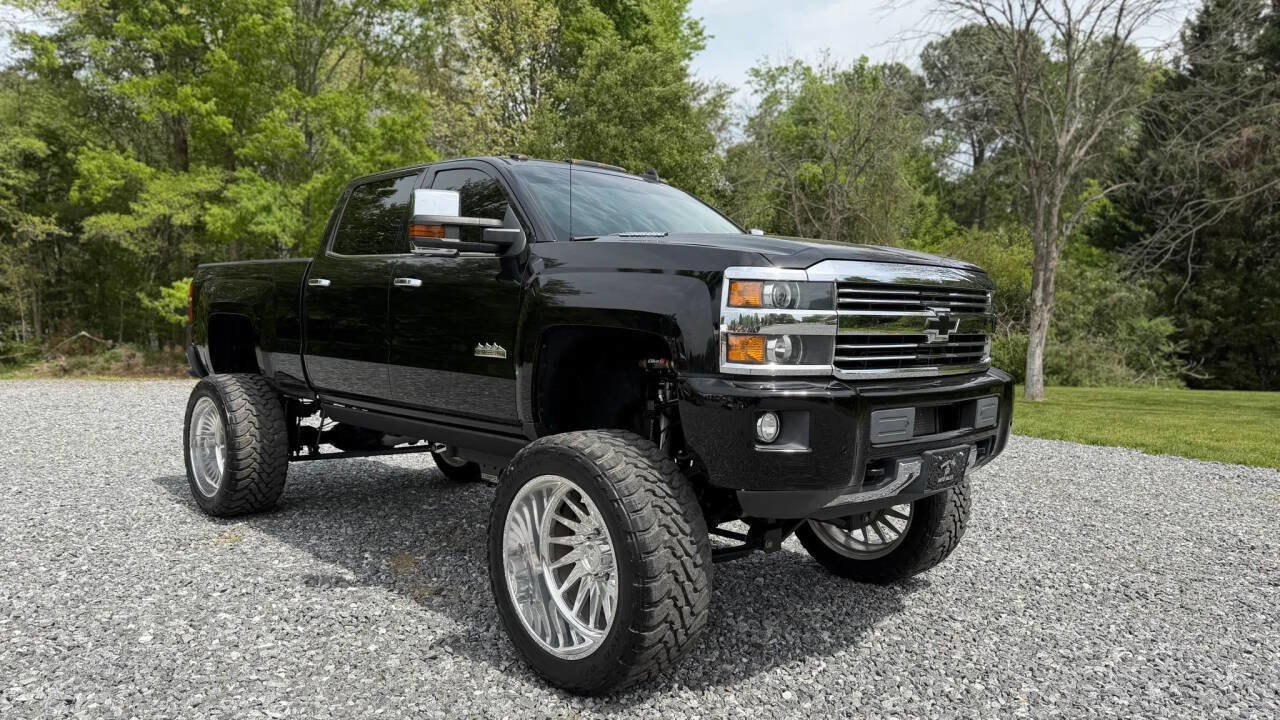 Used 2016 Chevrolet Silverado 2500 High Country w/ Duramax Plus Package AWD/4WD image 1