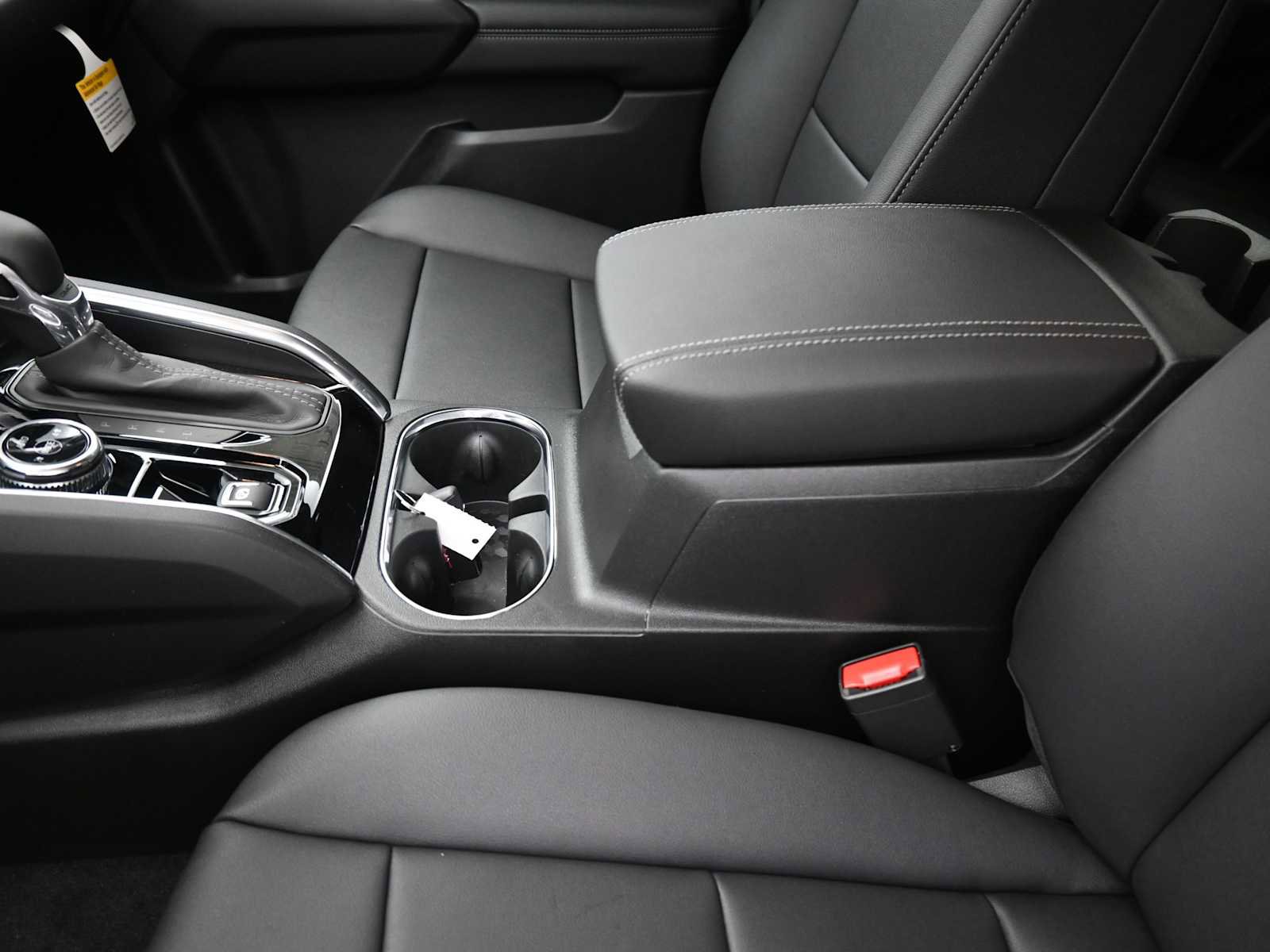 New 2026 GMC Canyon Elevation w/ Convenience Package image 23