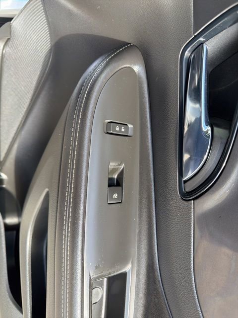 Used 2020 Buick Encore Preferred w/ Safety Package image 14