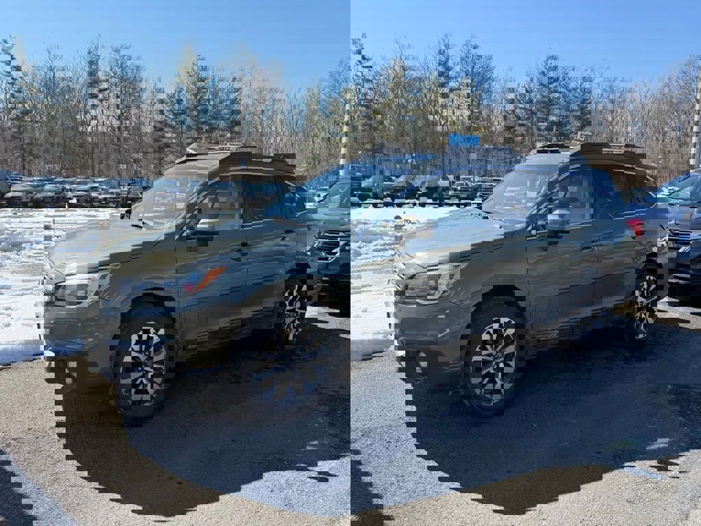 Used 2017 Subaru Outback 2.5i Limited image 14