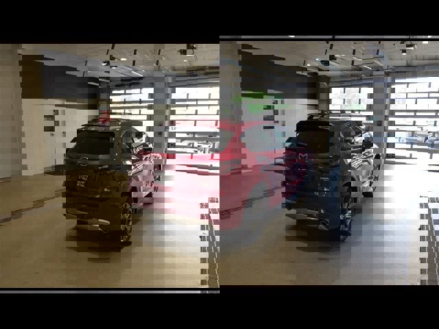 New 2025 MAZDA CX-5 Signature image 39