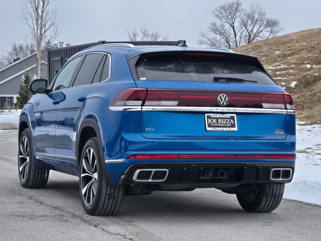 Used 2024 Volkswagen Atlas Cross Sport SEL Premium R-Line image 3