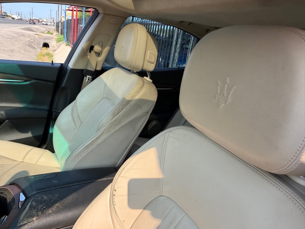 Used 2016 Maserati Ghibli RWD image 32