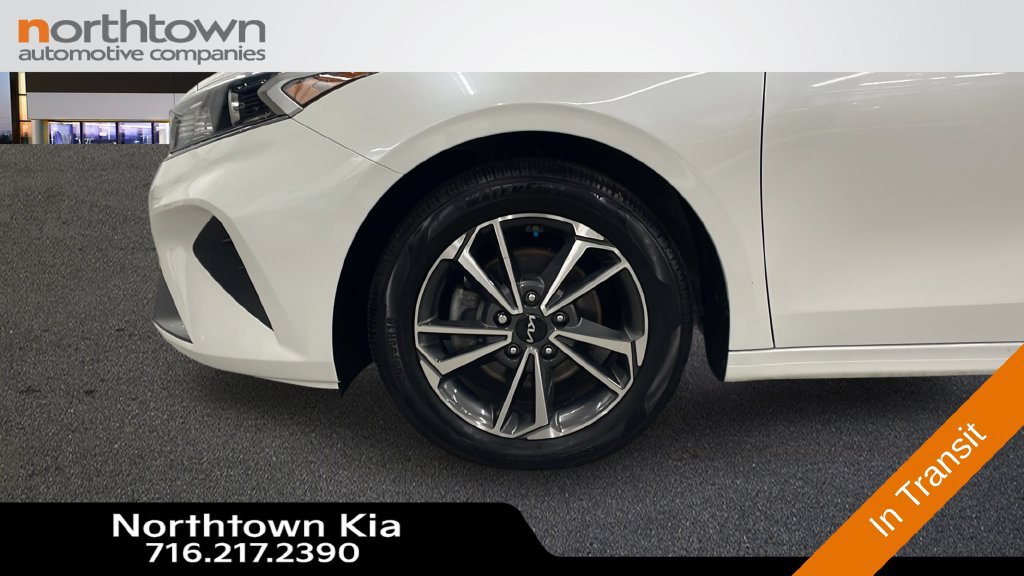 Used 2023 Kia Forte LXS FWD image 25