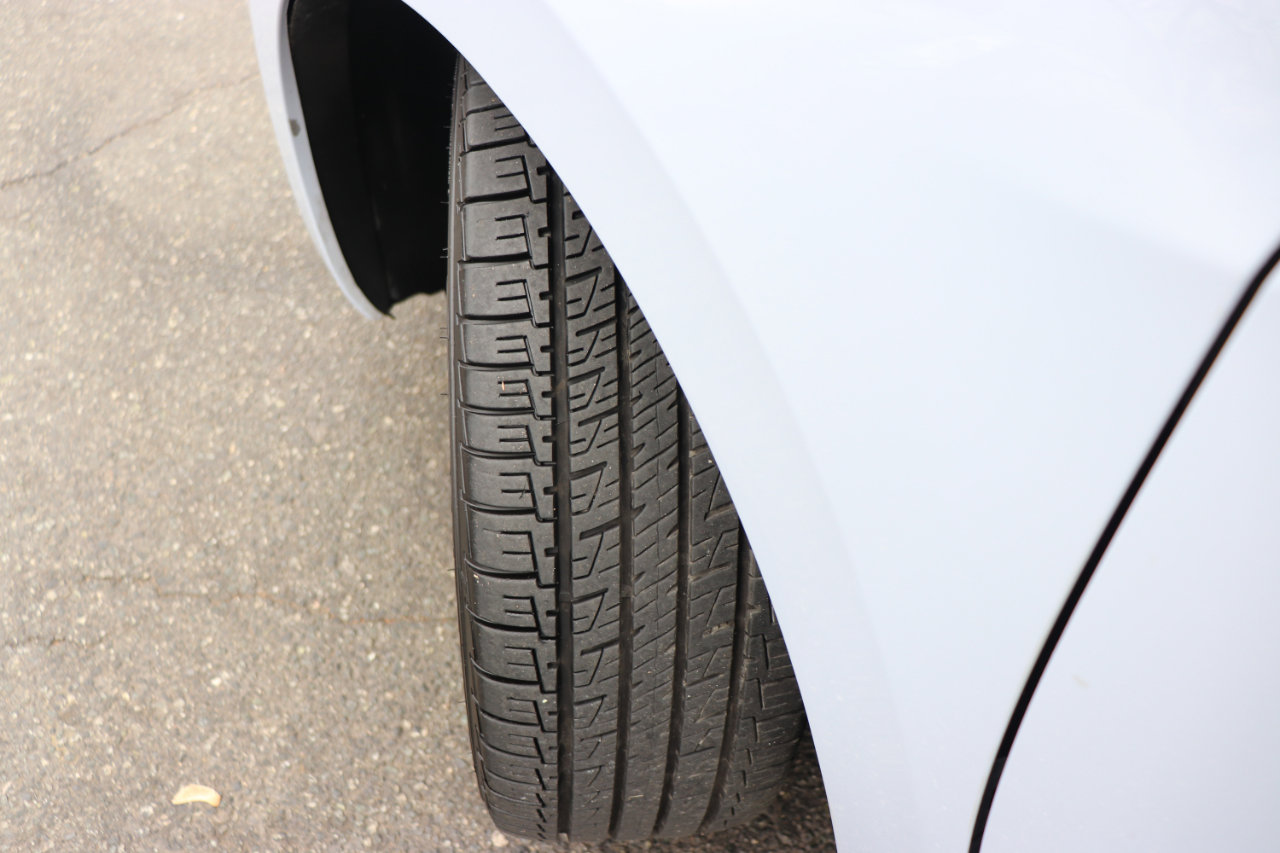 Used 2024 Nissan Versa SR image 47