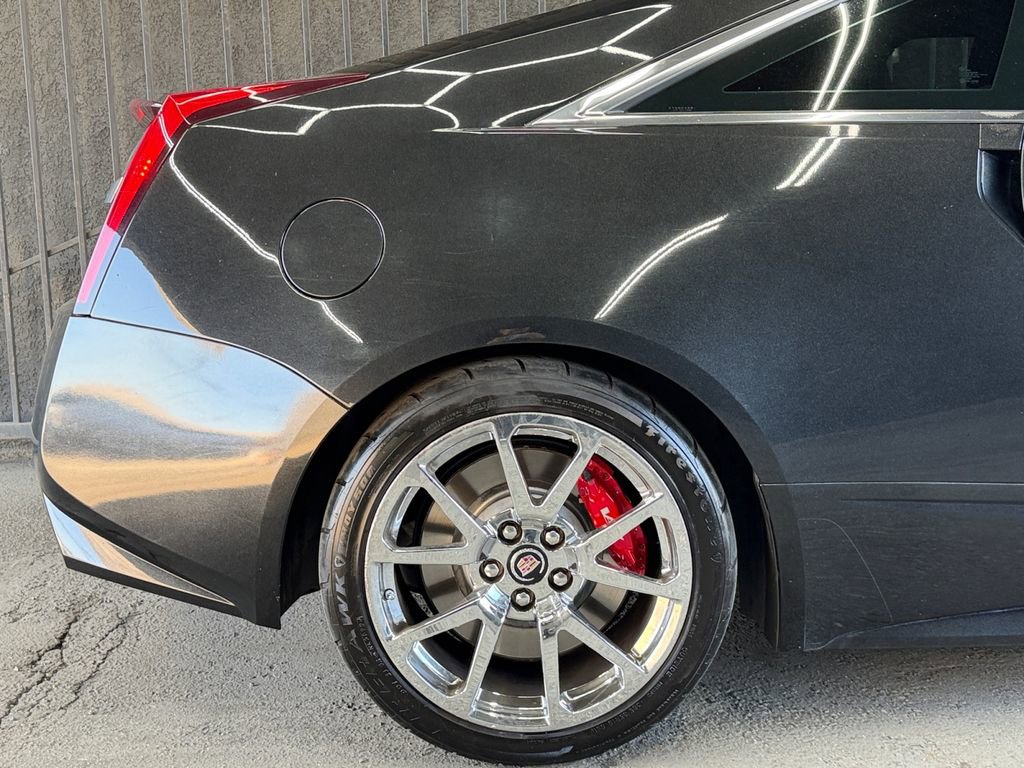 Used 2015 Cadillac CTS V image 16
