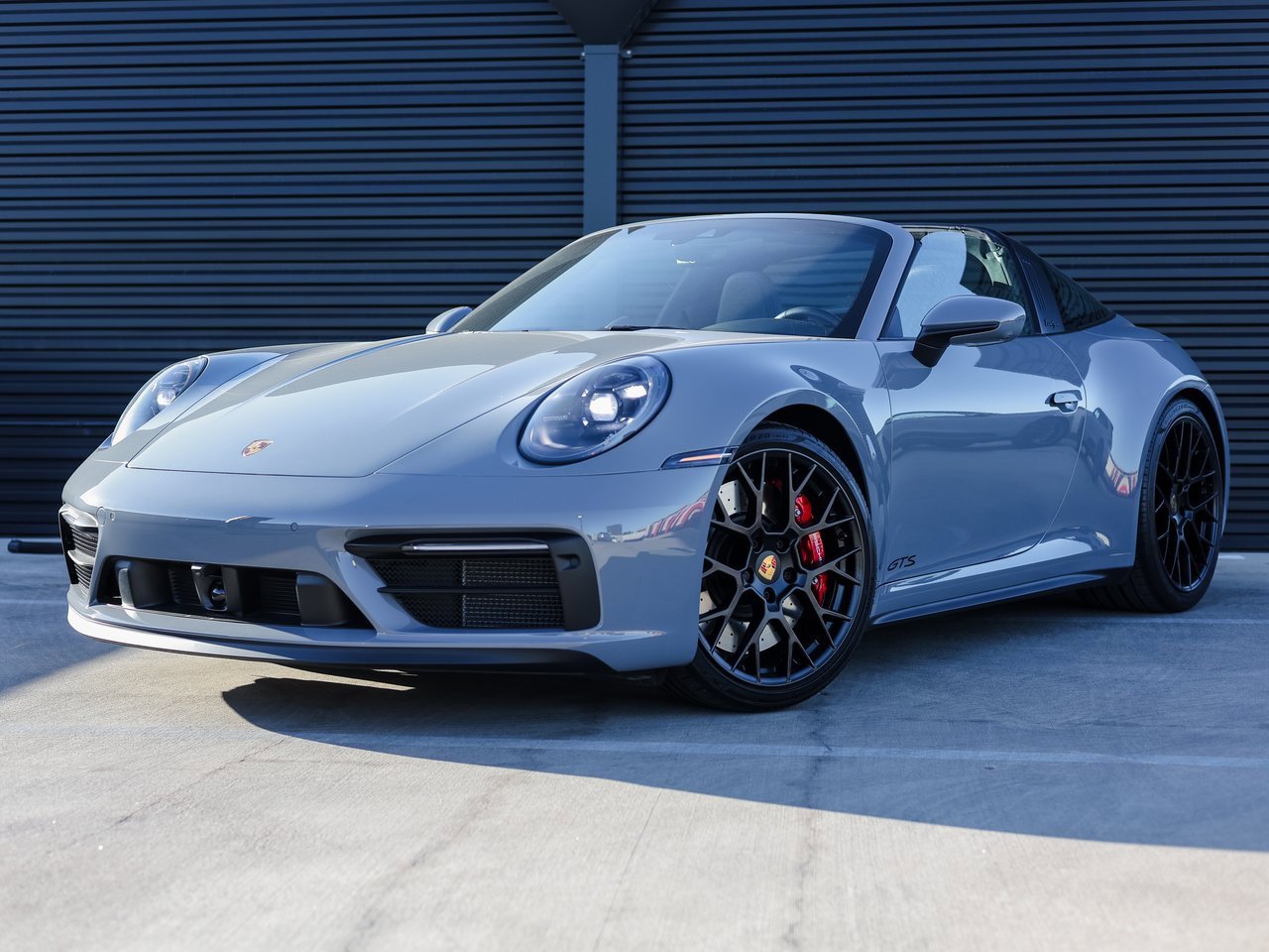 Certified 2024 Porsche 911 Targa 4 GTS image 1
