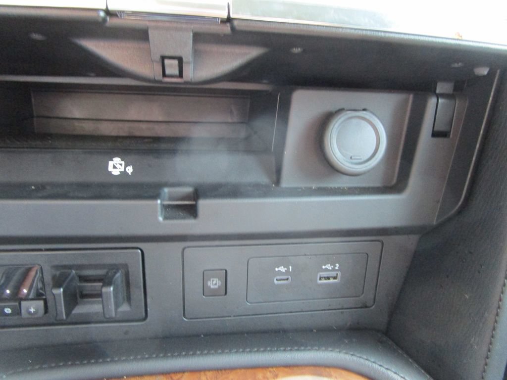 Used 2023 Nissan Armada SL w/ Cargo Package RWD image 49