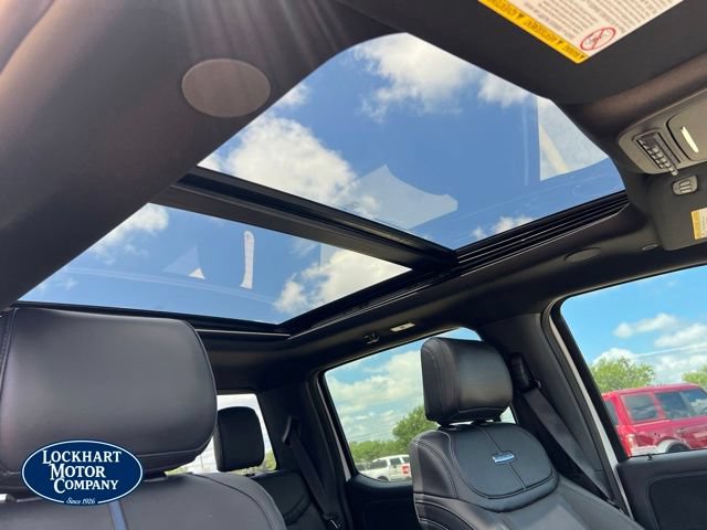New 2026 Ford F450 Platinum w/ FX4 Off-Road Package AWD/4WD image 50
