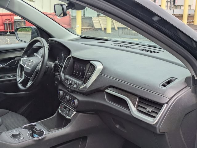 Certified 2023 GMC Terrain SLE w/ Driver Convenience Package AWD/4WD image 35