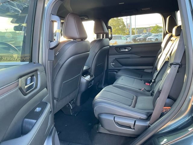 New 2026 Nissan Armada SL AWD/4WD image 14