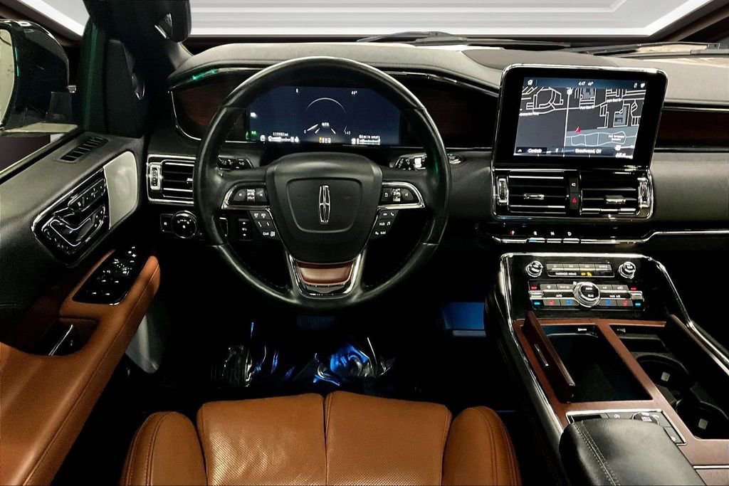 Used 2021 Lincoln Navigator L Reserve w/ Luxury Package image 8