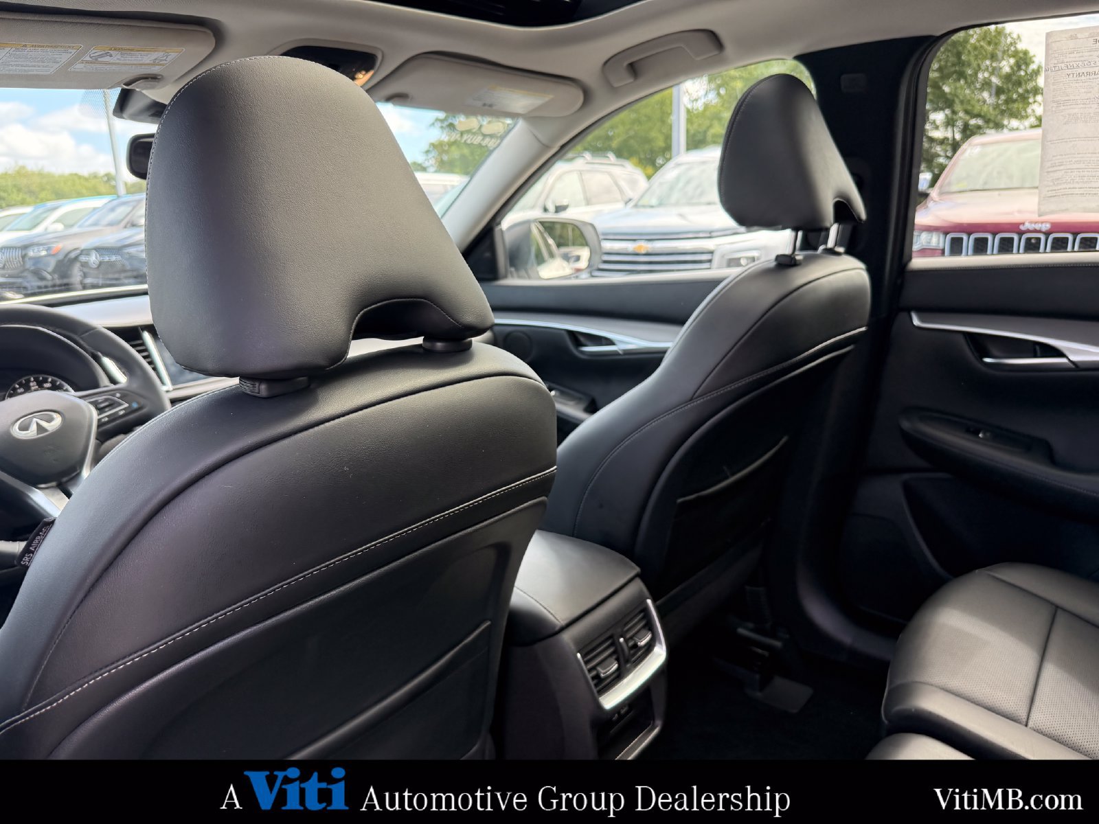 Used 2022 INFINITI QX50 Luxe AWD/4WD image 21