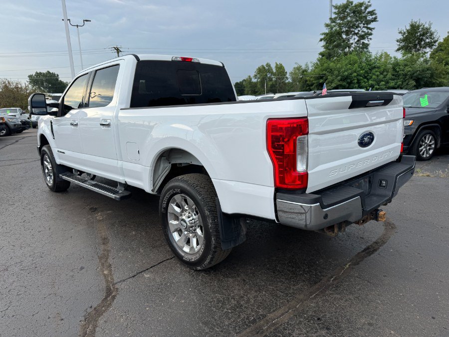 Used 2019 Ford F250 XLT w/ XLT Premium Package AWD/4WD image 3