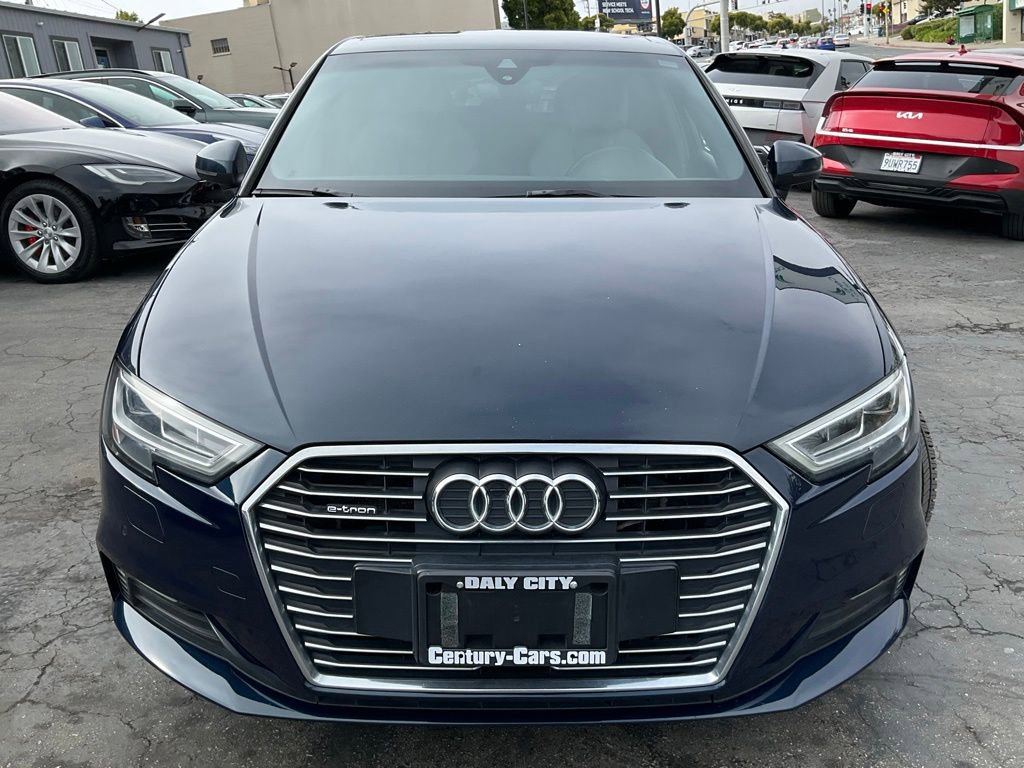 Used 2017 Audi A3 e-tron Prestige w/ Prestige Package FWD image 2