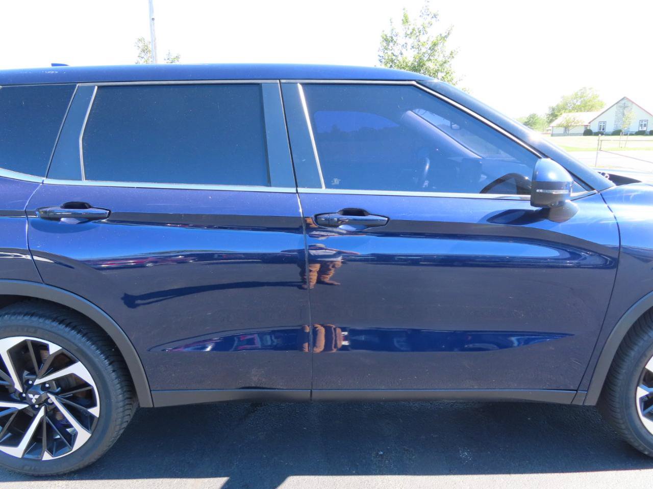 Used 2022 Mitsubishi Outlander SE AWD/4WD image 18