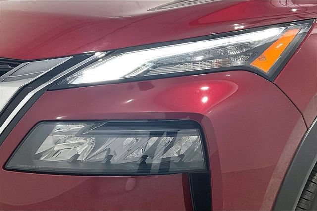 Used 2023 Nissan Rogue S AWD/4WD image 39