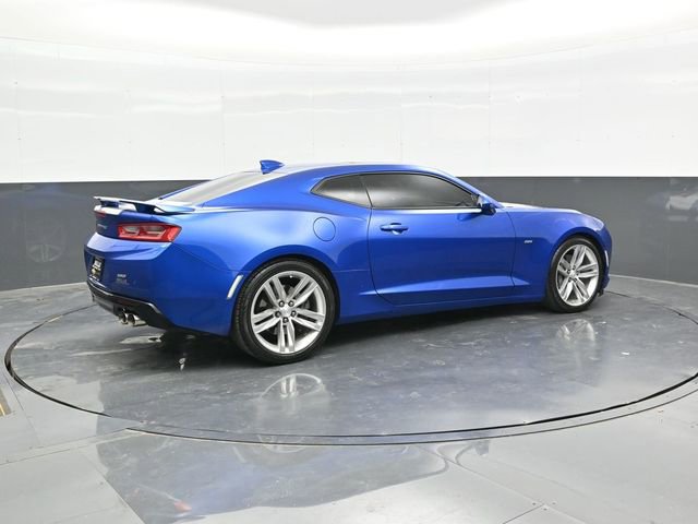 Used 2018 Chevrolet Camaro SS RWD image 7