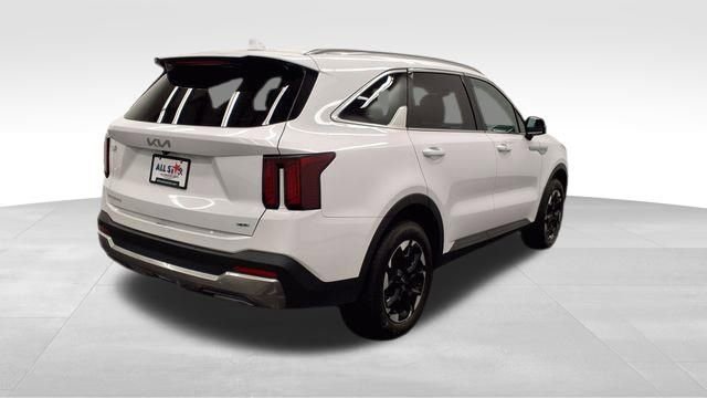 Used 2024 Kia Sorento S image 9