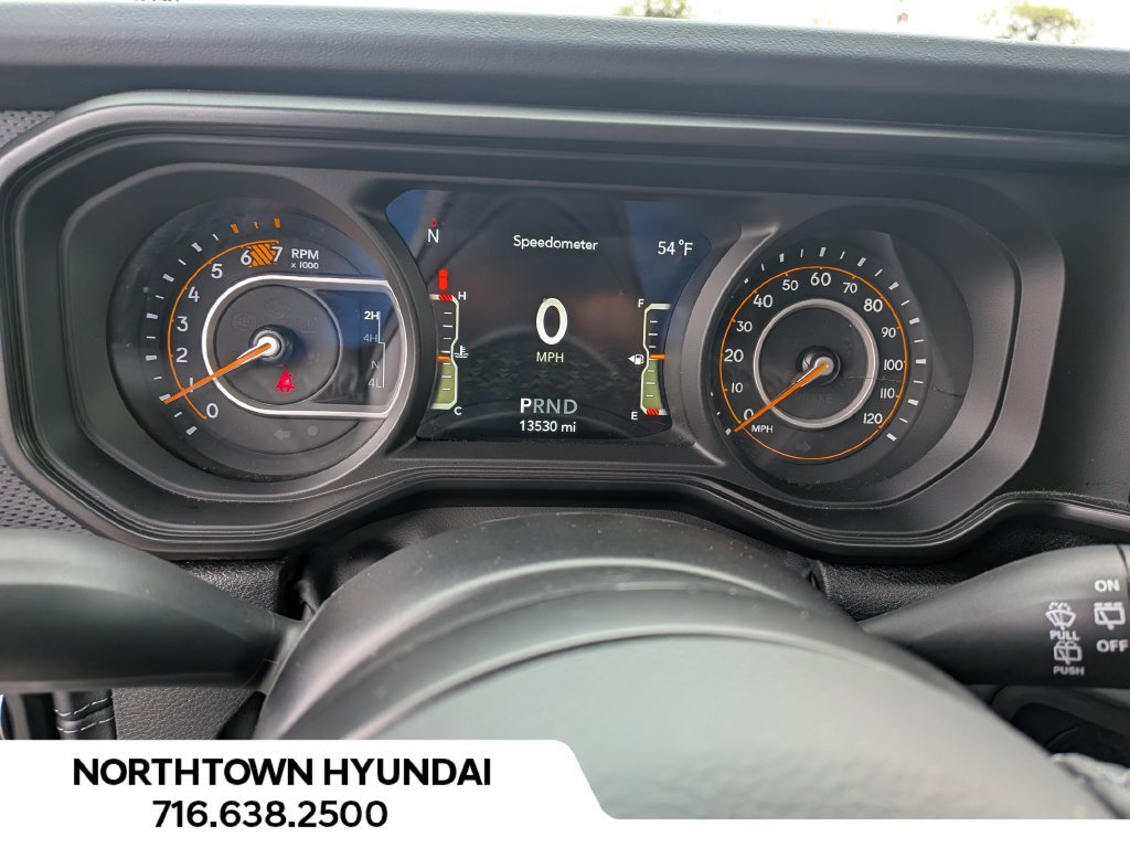 Used 2026 Jeep Wrangler Unlimited Rubicon AWD/4WD image 7