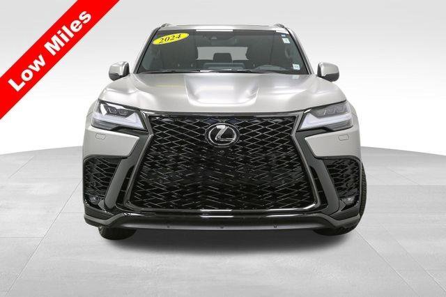 Used 2024 Lexus LX 600 F Sport image 3