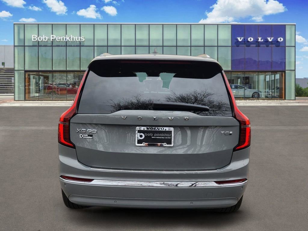 New 2026 Volvo XC90 T8 Plus w/ Protection Package Premier image 25