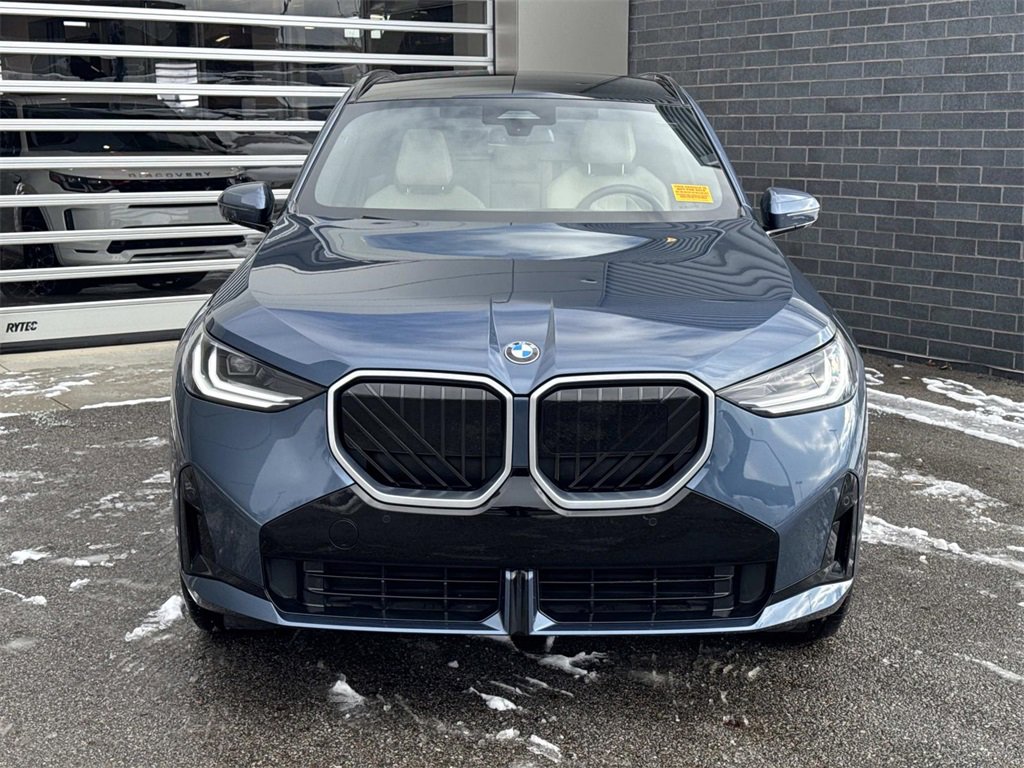 Used 2025 BMW X3 xDrive30i w/ M Sport Package image 2