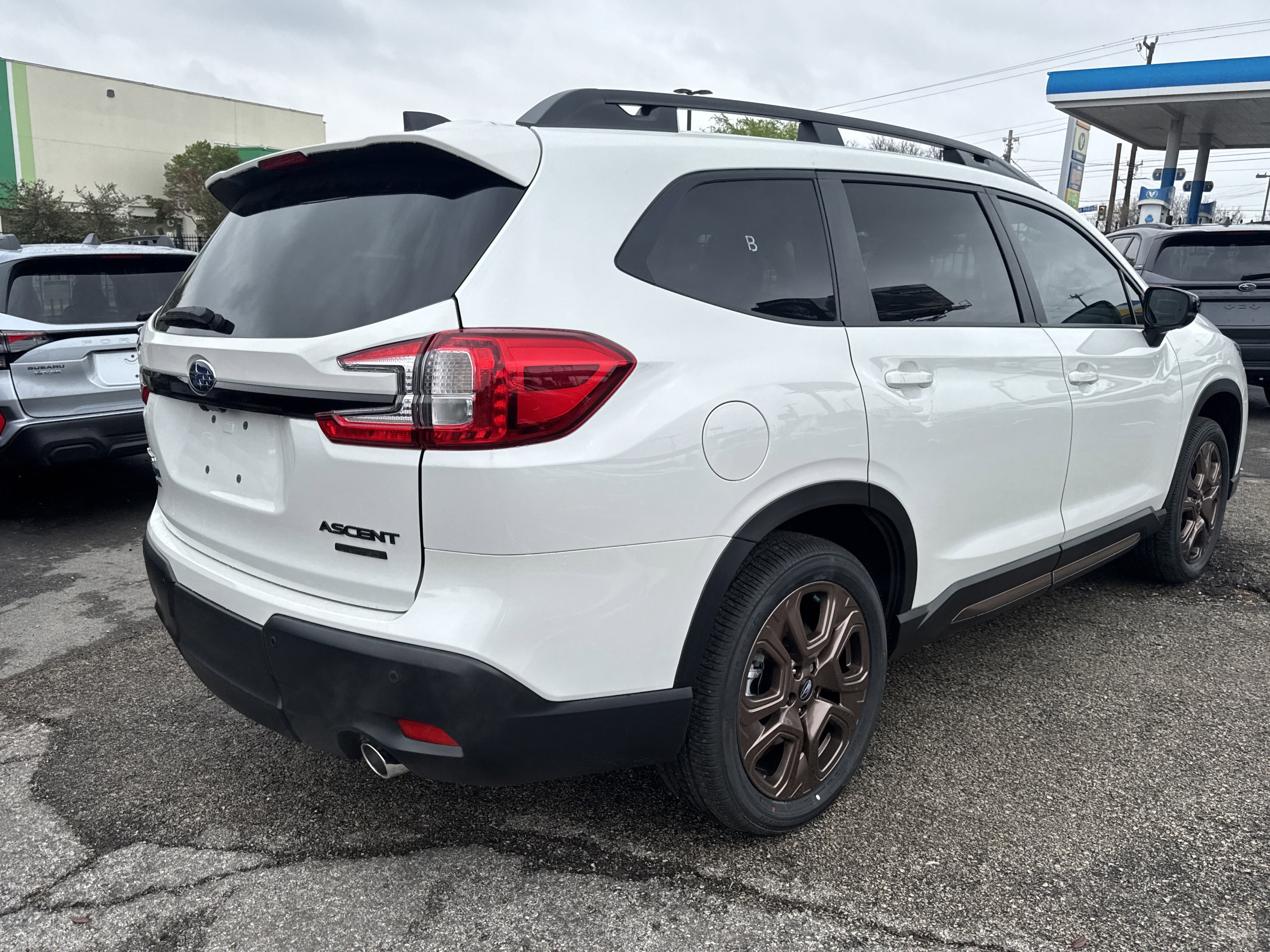 New 2026 Subaru Ascent Limited Bronze image 3