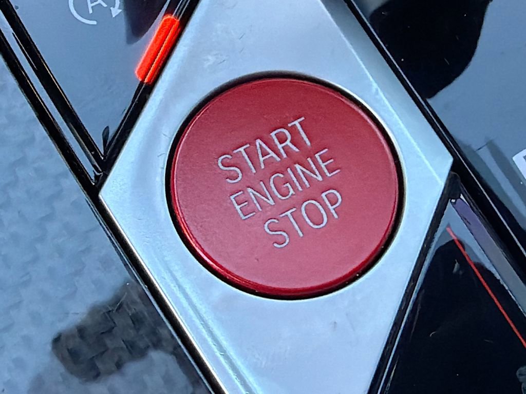 Used 2022 BMW X5 M w/ Executive Package image 37