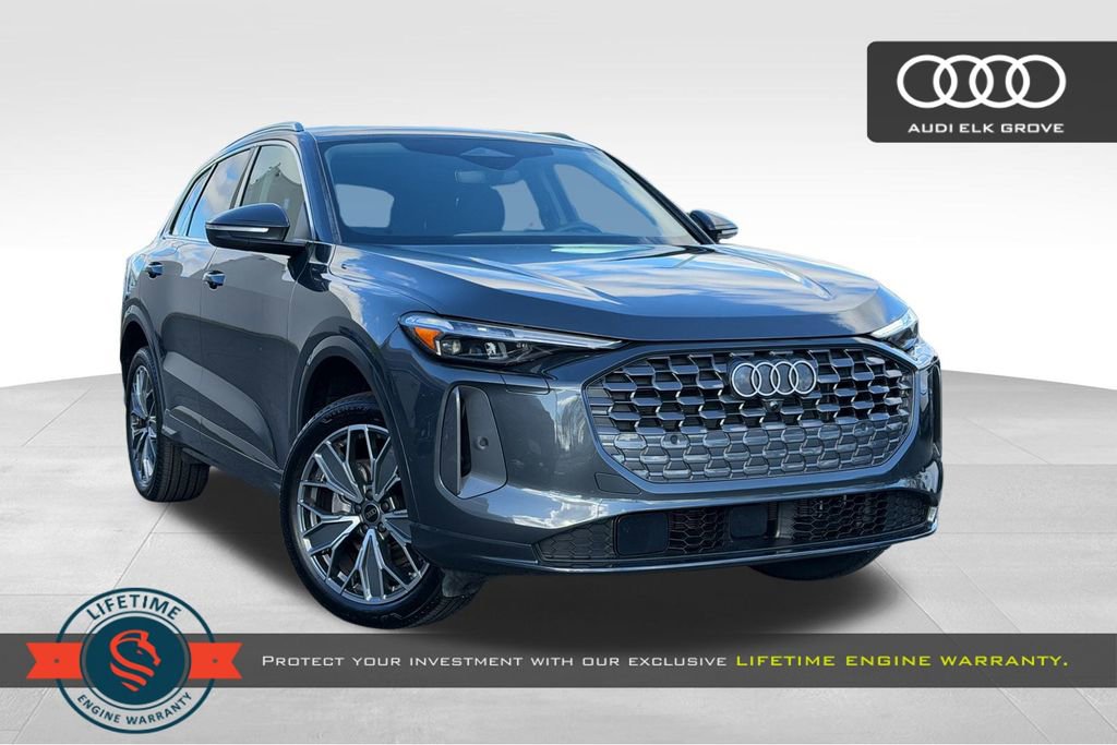 Used 2025 Audi Q5 Premium Plus w/ Premium Plus image 1