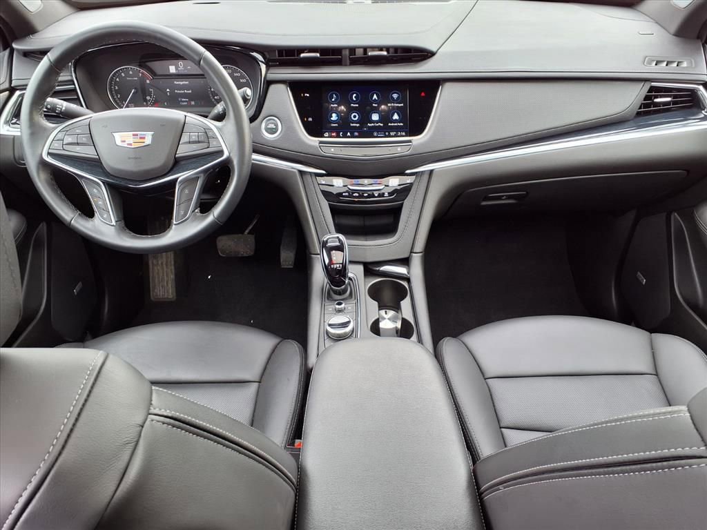 Used 2024 Cadillac XT5 Premium Luxury w/ LPO, Floor Liner Package image 12