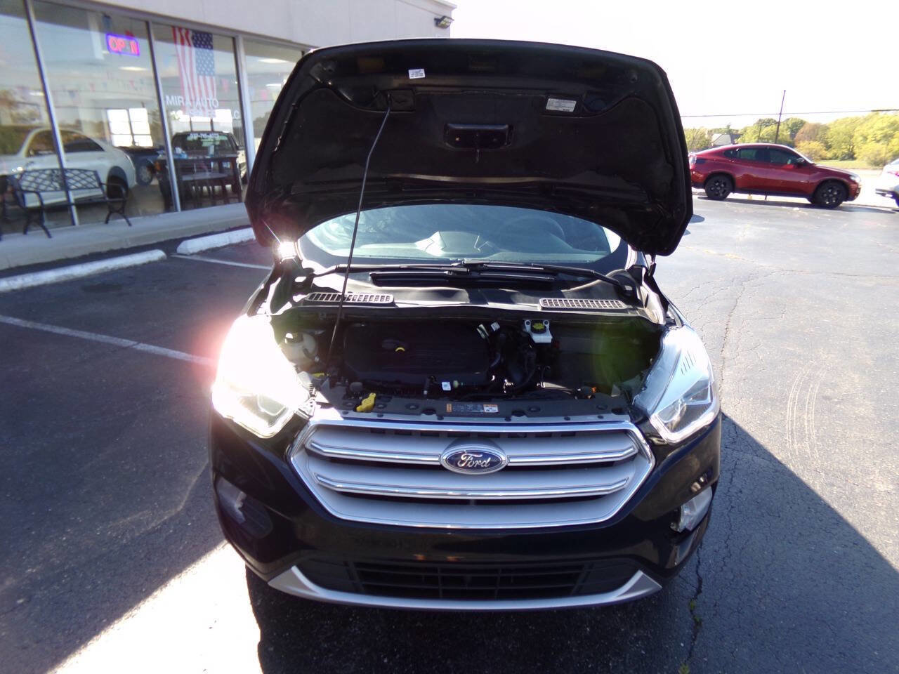 Used 2018 Ford Escape SEL image 32