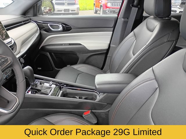 Used 2024 Jeep Compass Limited w/ Sun and Sound Group AWD/4WD image 12