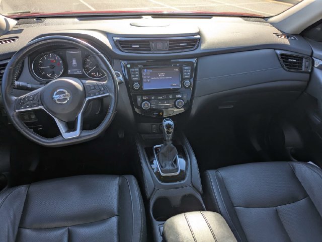 Used 2017 Nissan Rogue SL w/ SL Premium Package FWD image 16