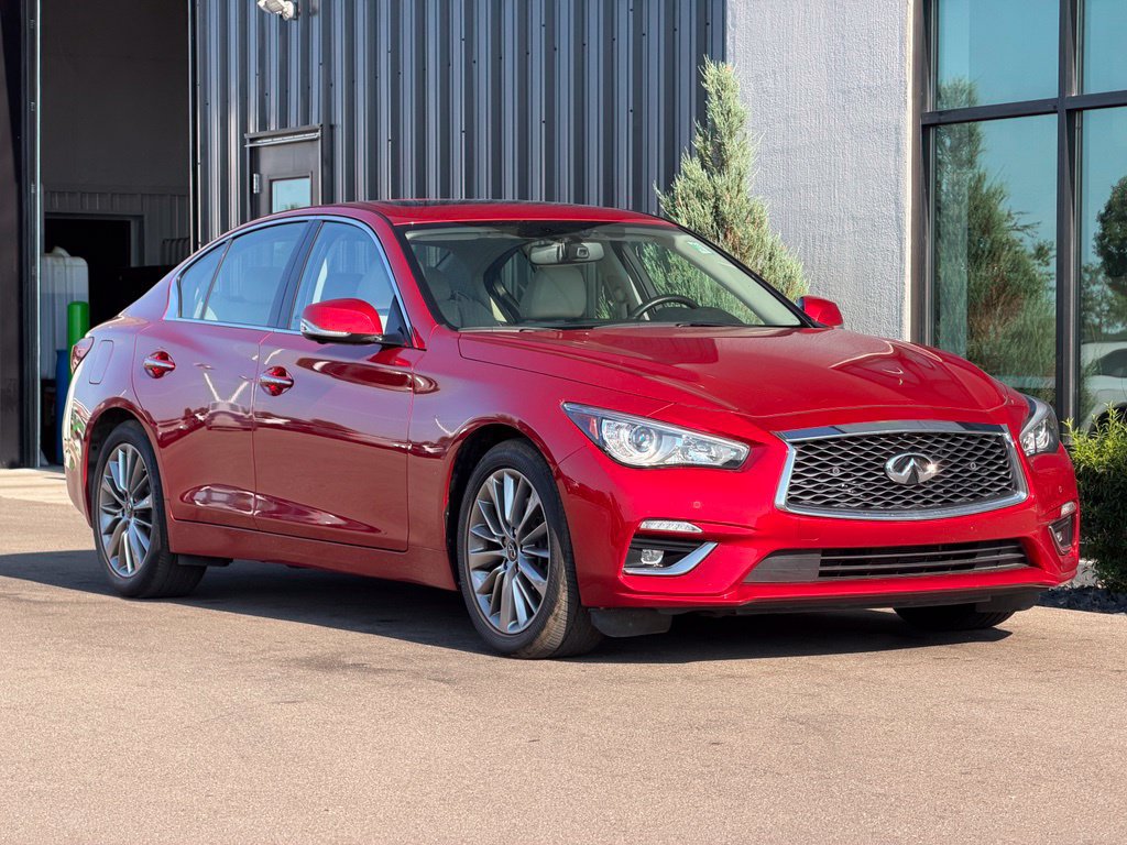 Used 2022 INFINITI Q50 Luxe AWD/4WD image 4