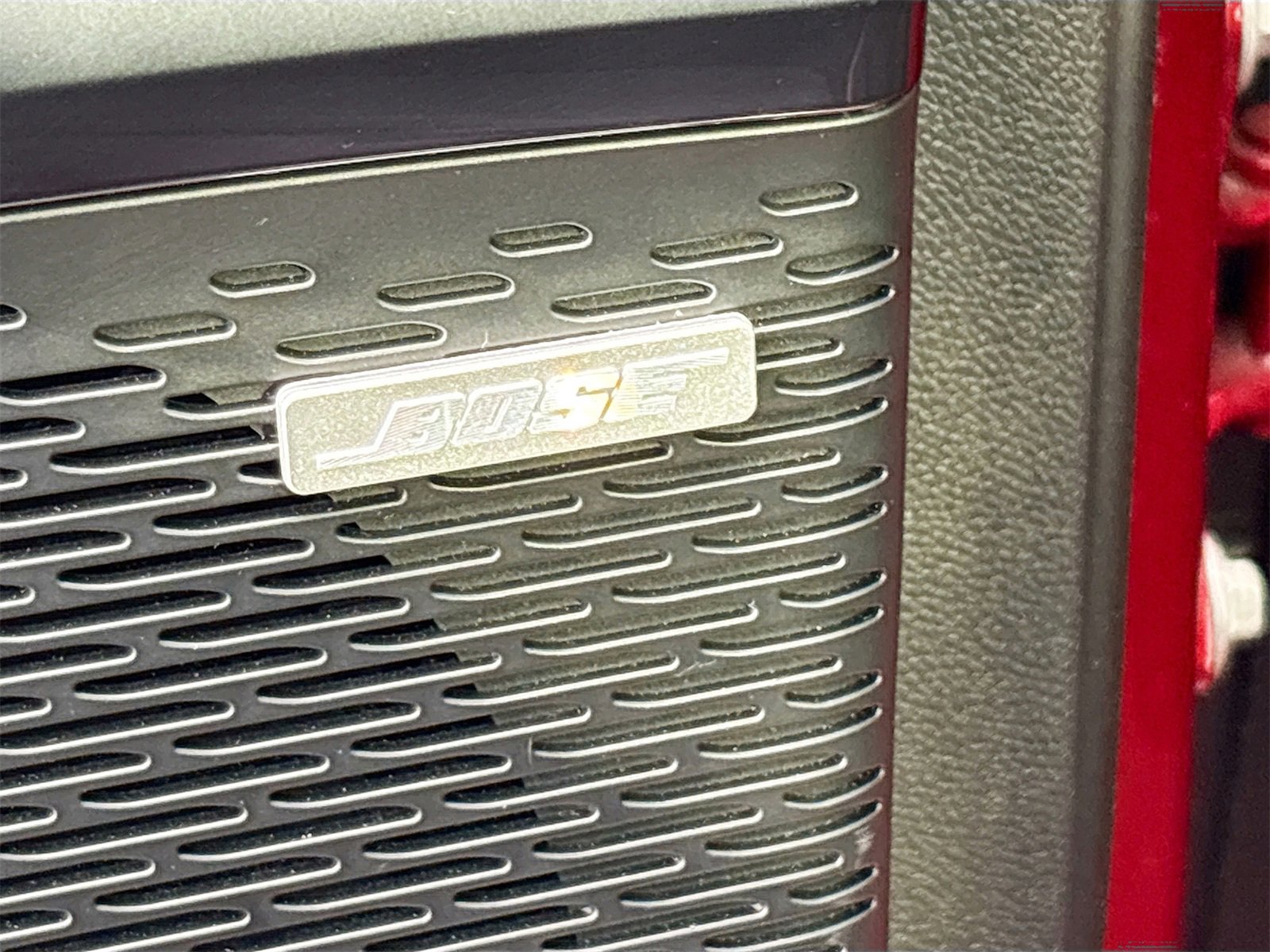 Used 2025 GMC Acadia AT4 image 19