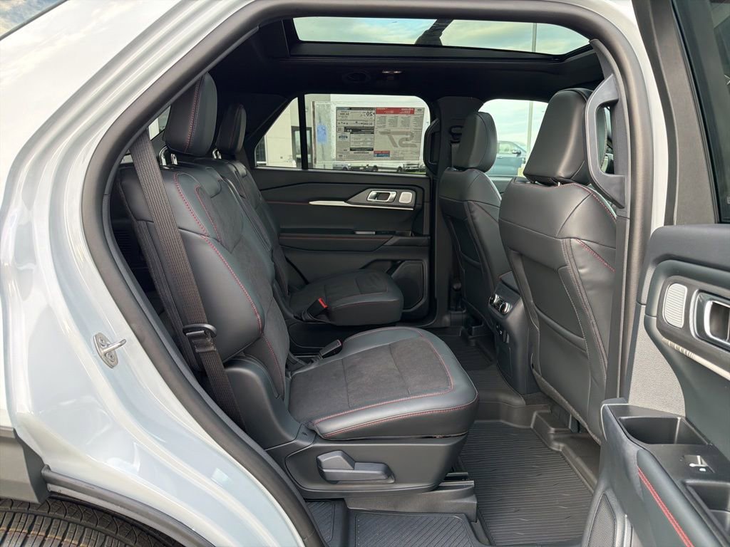 New 2026 Ford Explorer ST w/ Sun And Sound Package image 18
