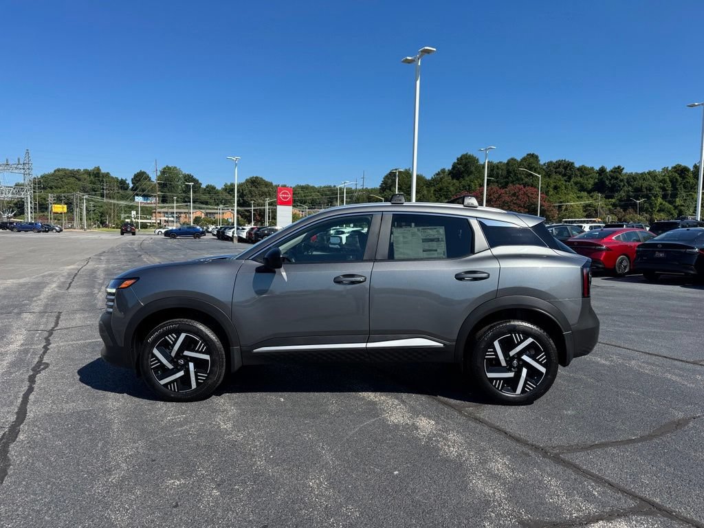 New 2026 Nissan Kicks SV w/ Cold Weather Package FWD image 4