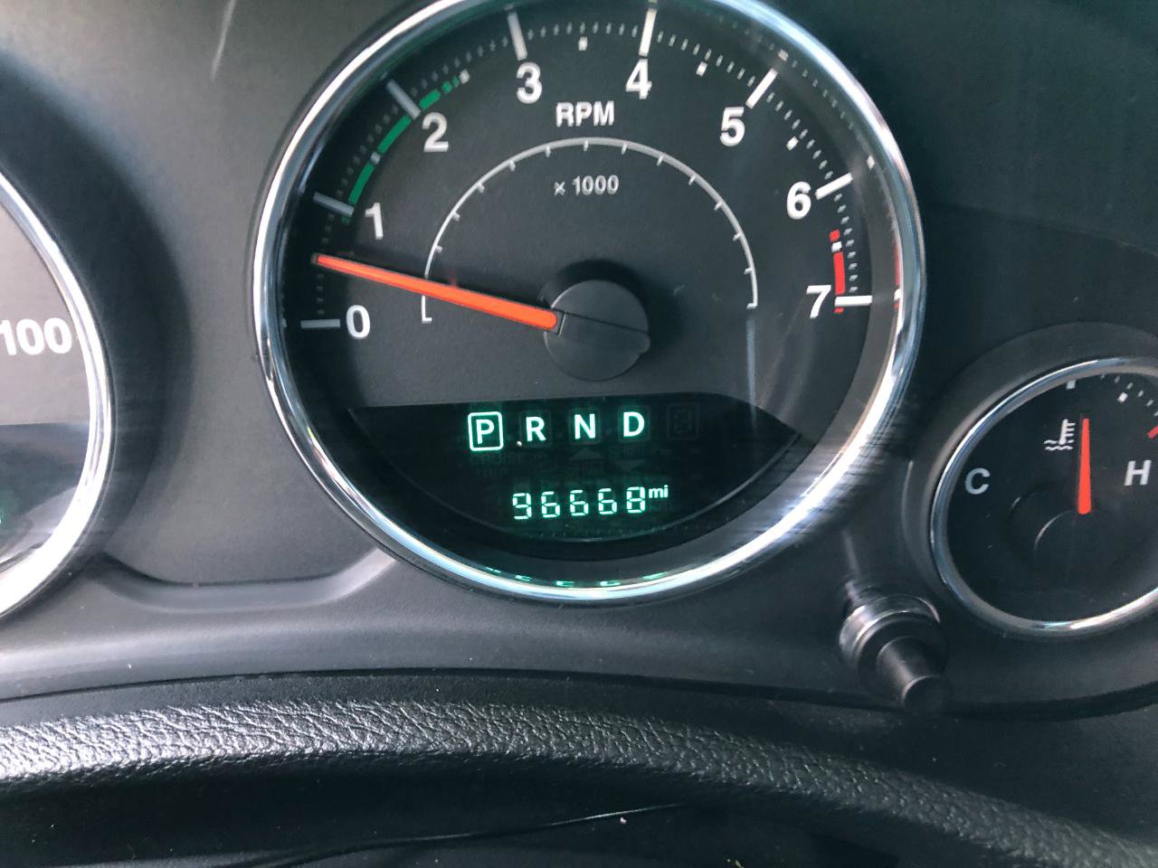 Used 2016 Jeep Wrangler Unlimited Rubicon image 34