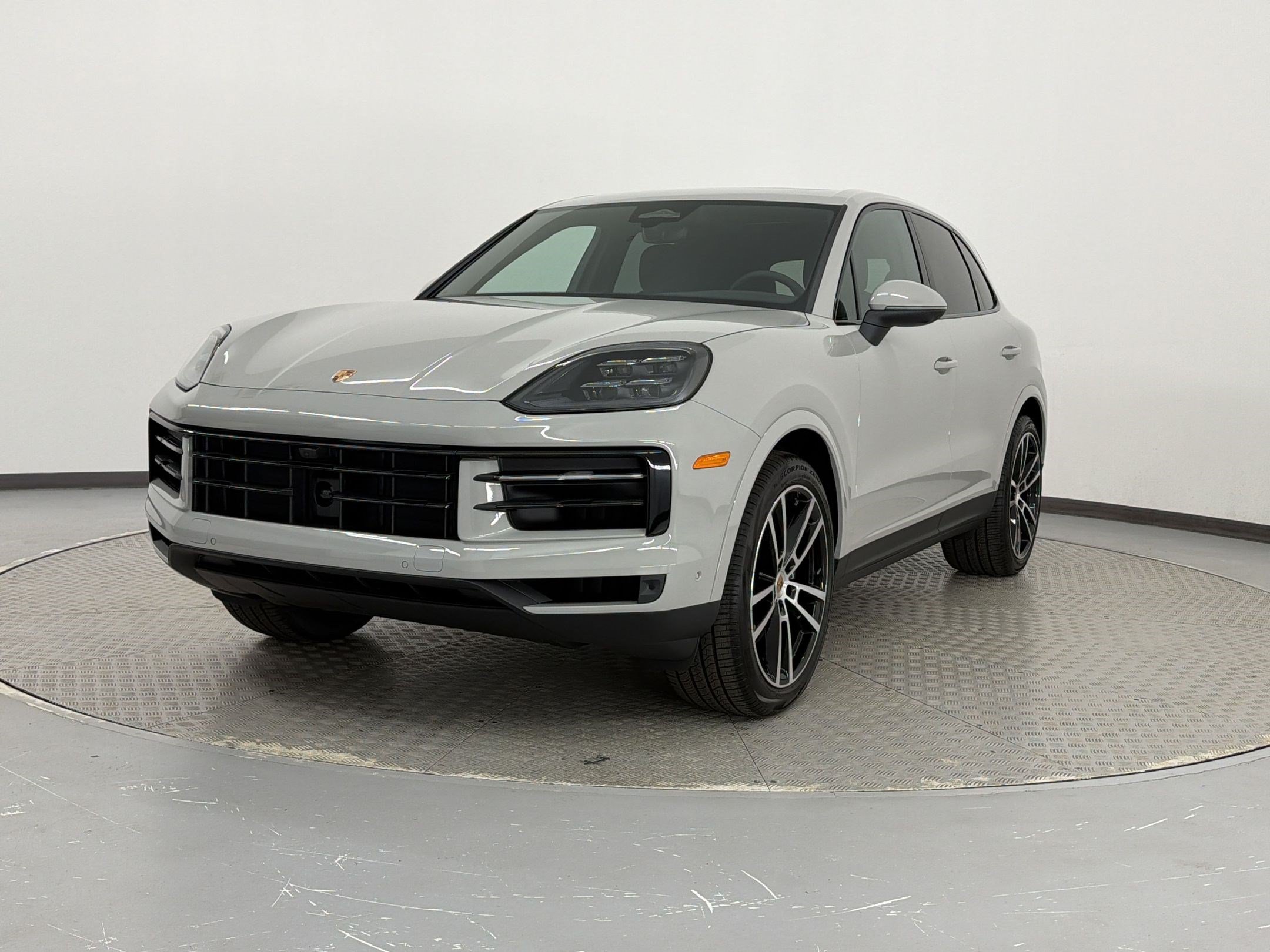 New 2026 Porsche Cayenne AWD/4WD image 1